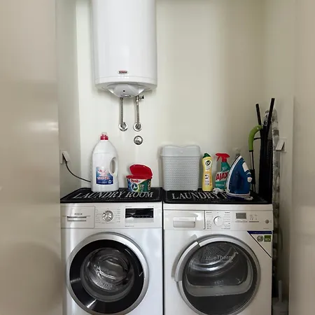 Astra Lux - Galerija Na Vodi - Waterfront Apartmán